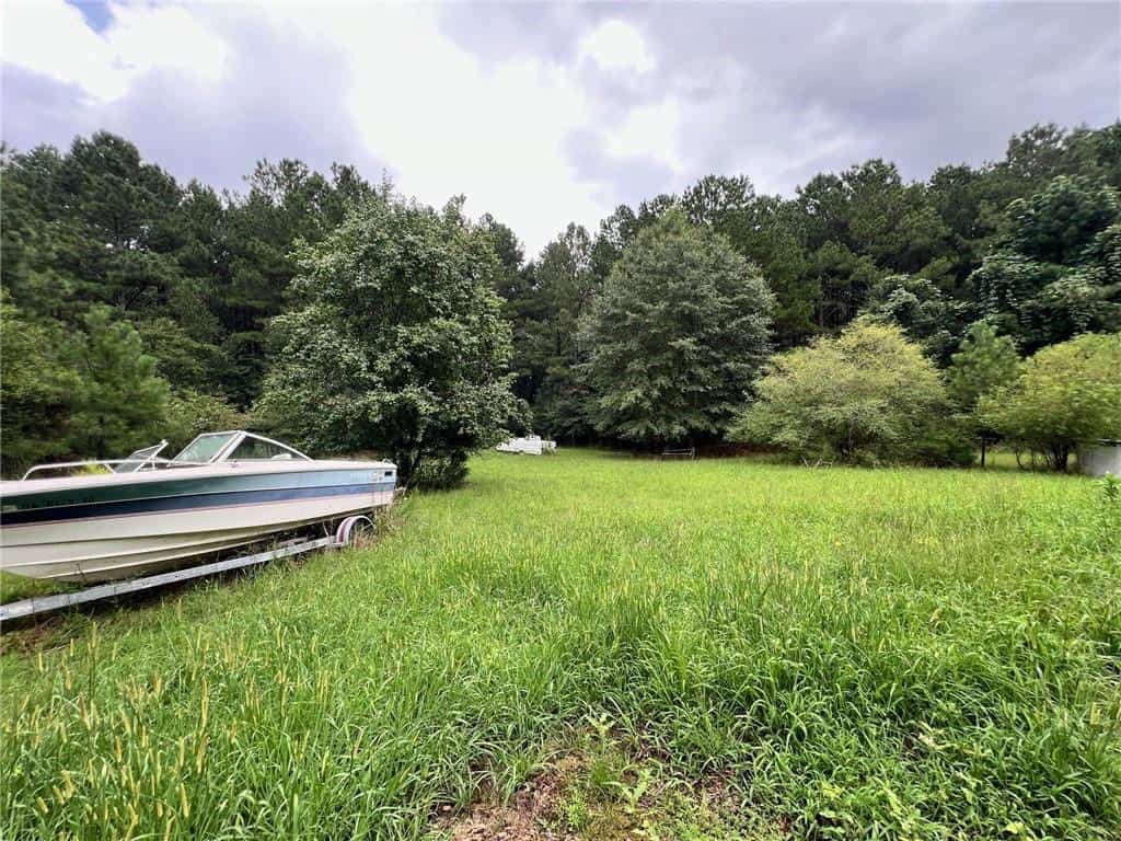 Listing photo 6