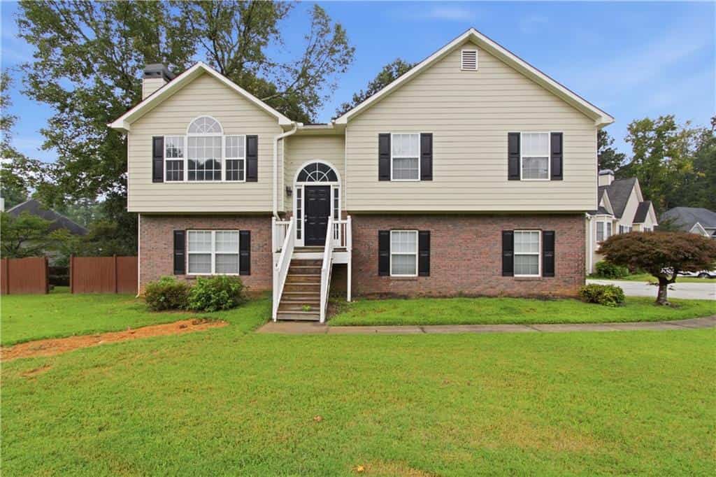 15 Charleston Court, Dallas, GA 30157