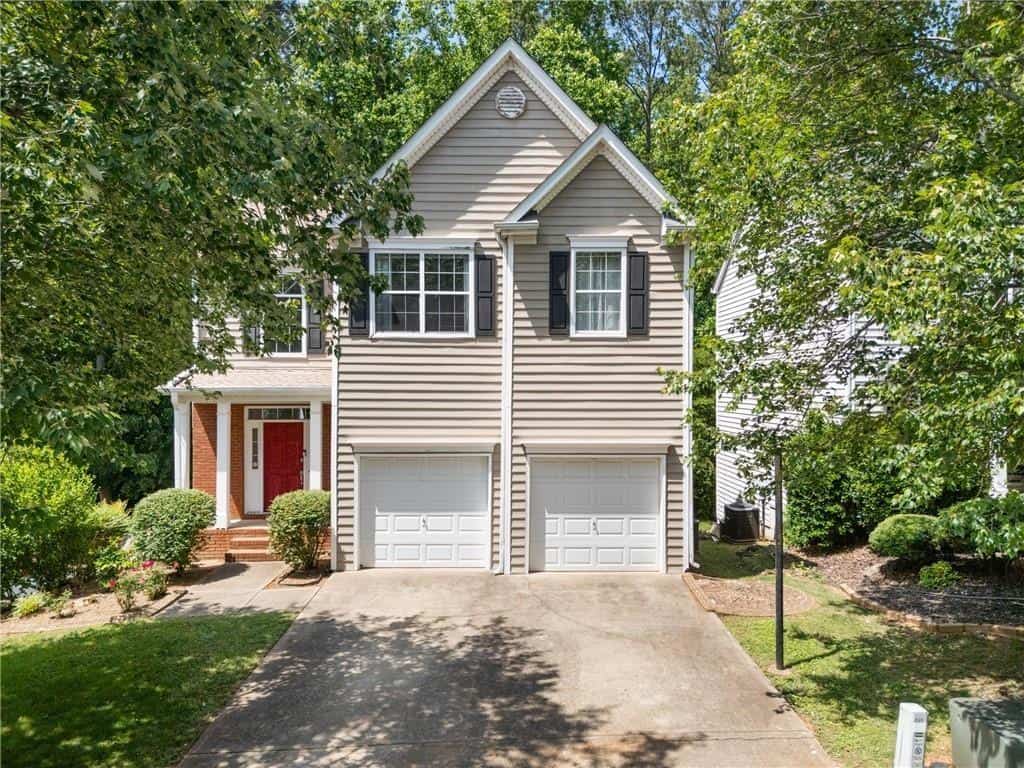 237 Colony Center Drive, Woodstock, GA 30188