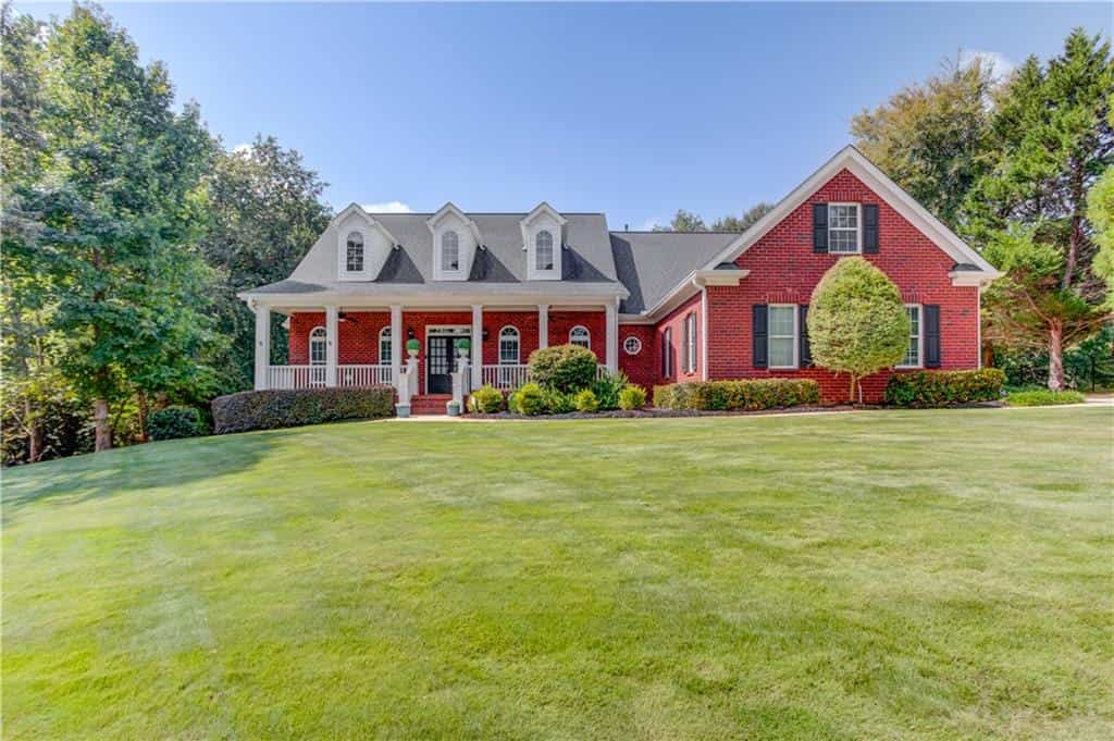 5622 Good Hope Drive, Flowery Branch, GA 30542