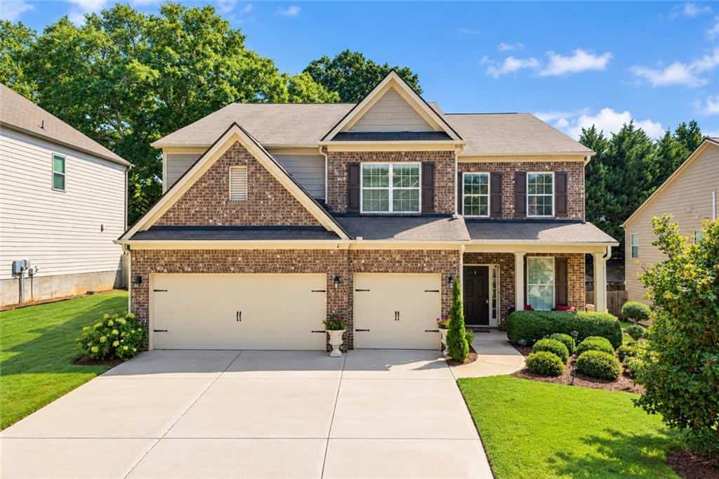 5765 Willow Oak Pass, Cumming, GA 30040
