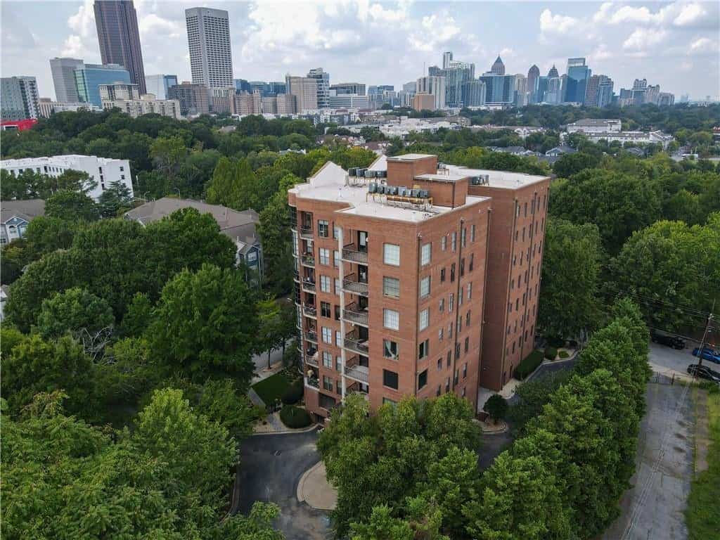 395 Central Park Place NE 230 #230, Atlanta, GA 30312