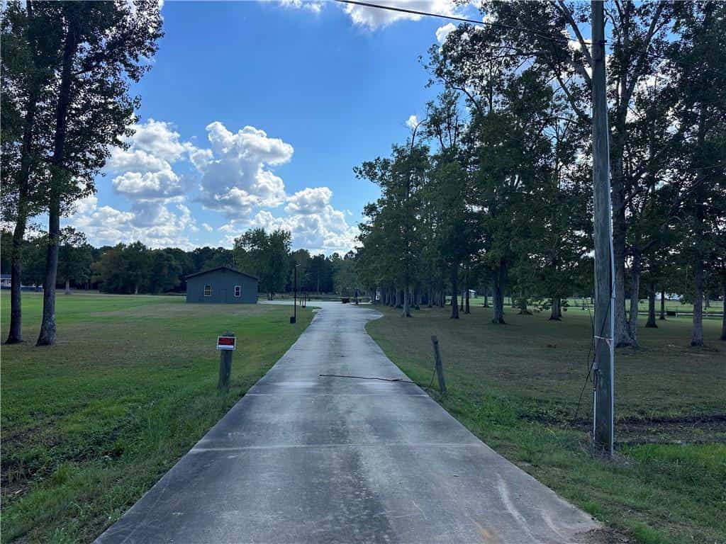 546 W Winthrope Avenue, Millen, GA 30442