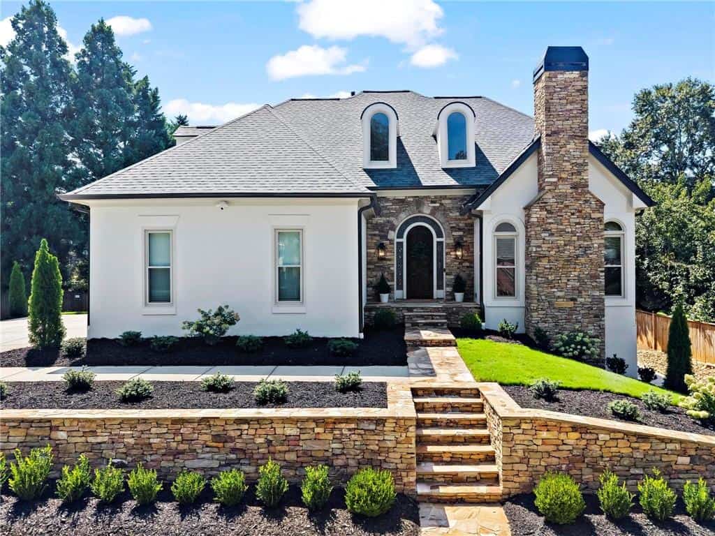 540 Clubfield Drive, Roswell, GA 30075