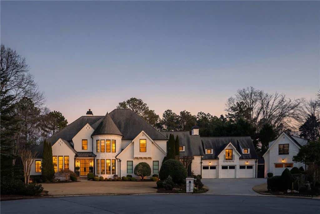 Listing photo 2