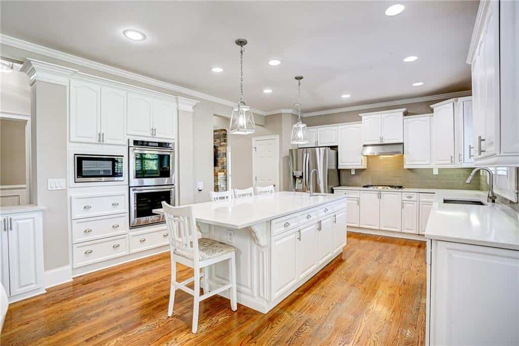 Listing photo 6
