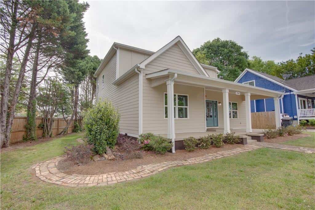 Listing photo 4