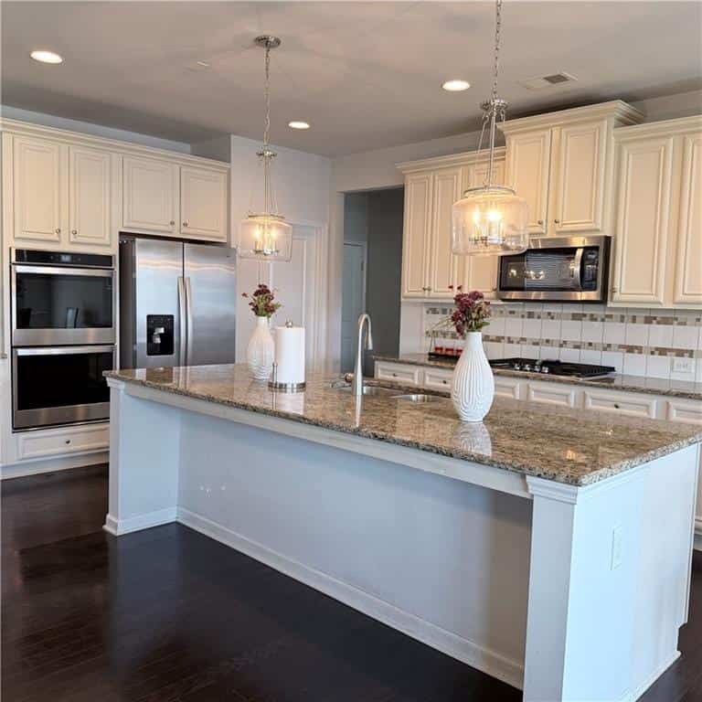 524 Lance View Lane, Lawrenceville, GA 30045