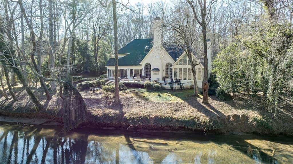 Listing photo 4