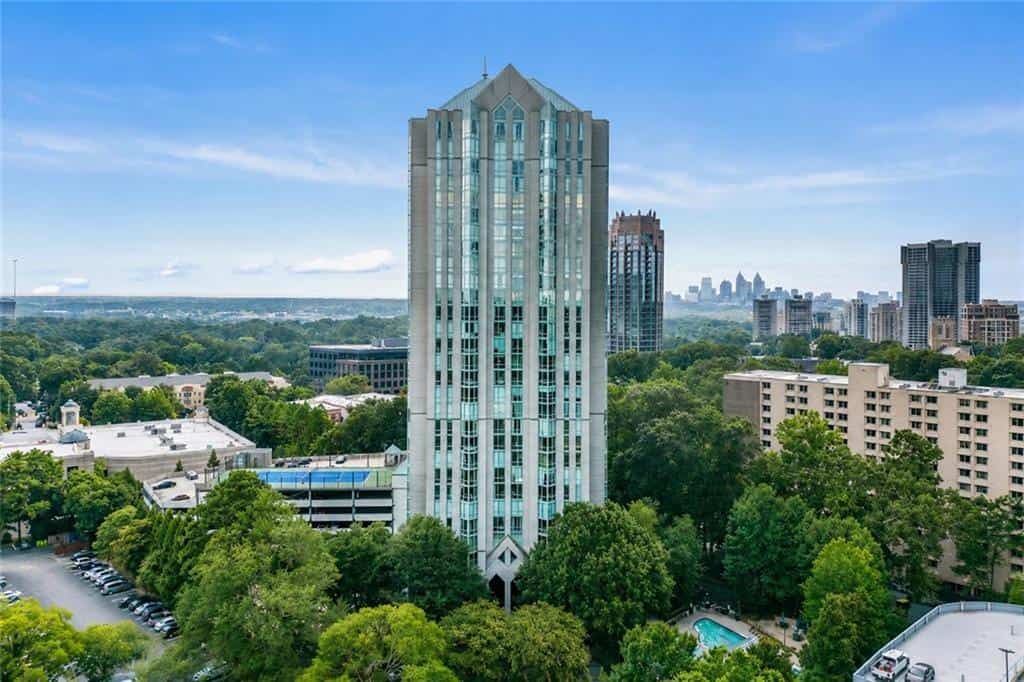 2870 Pharr Court South NW 2506 #2506, Atlanta, GA 30305