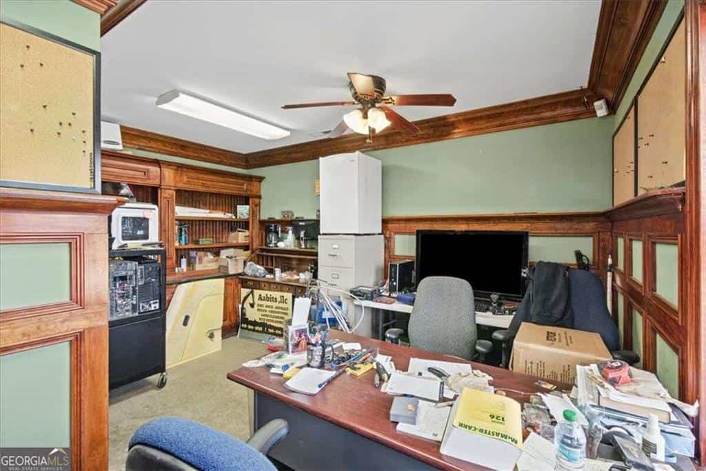 Listing photo 6