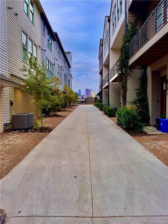 676 Hank Aaron Drive SE, Atlanta, GA 30315