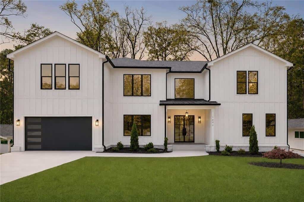 1696 Dunwoody Place, Atlanta, GA 30324