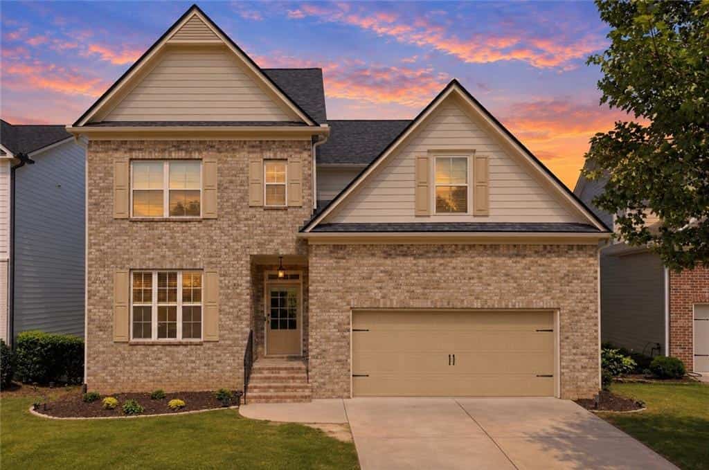 232 South Village Square, Canton, GA 30115