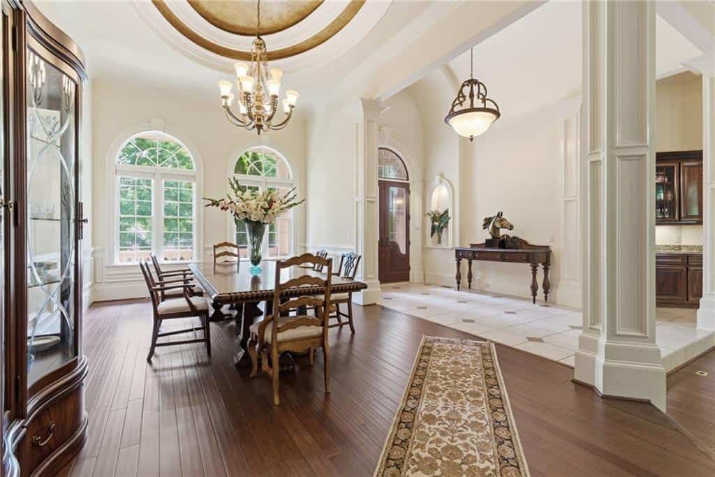 Listing photo 6