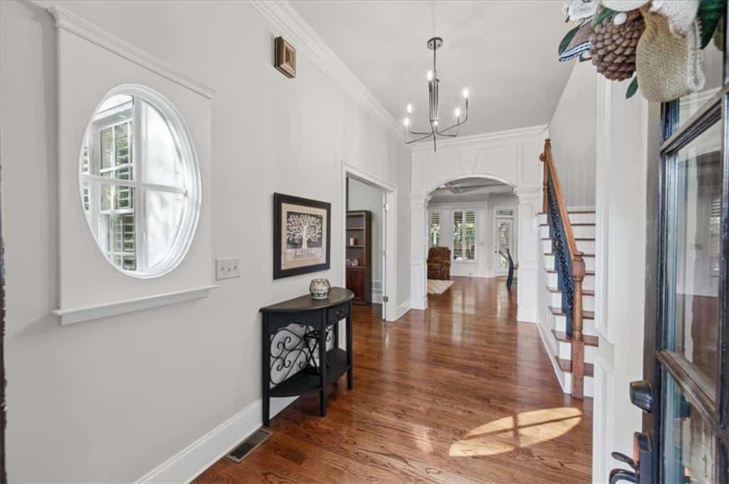 Listing photo 6