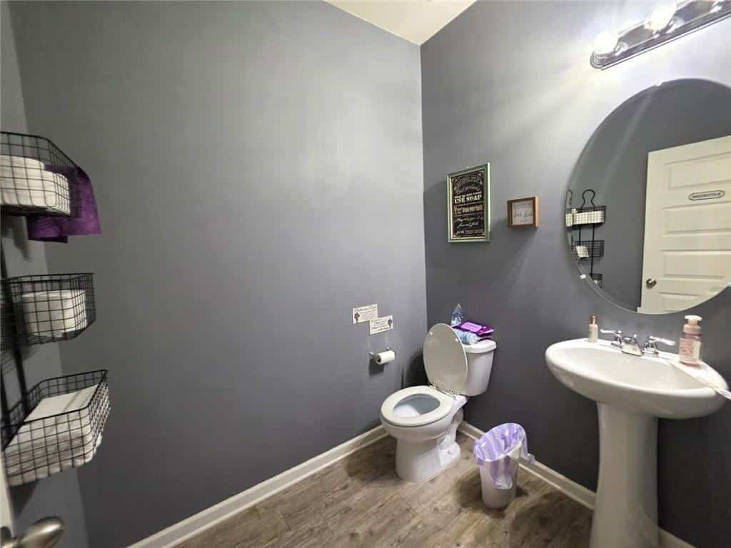 Listing photo 4