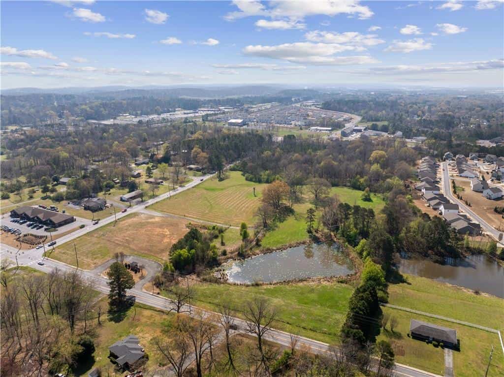 Listing photo 6