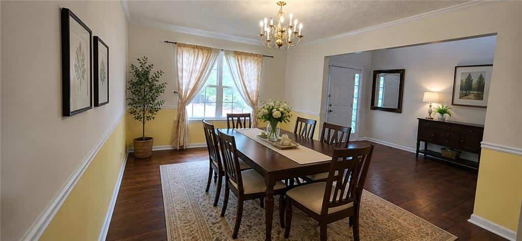 Listing photo 6