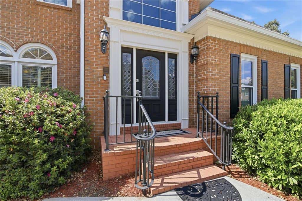 Listing photo 6