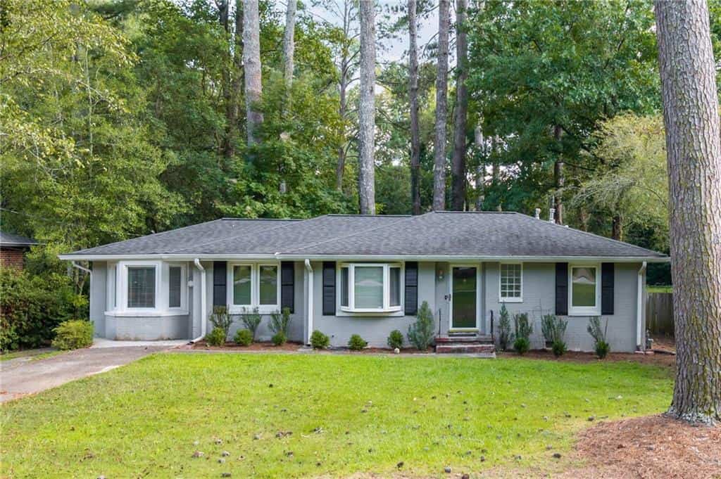 2347 Hunting Valley Drive, Decatur, GA 30033