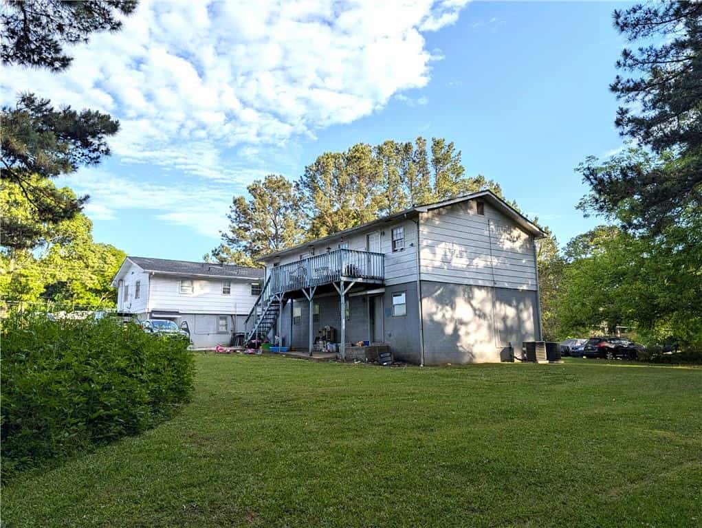 Listing photo 6