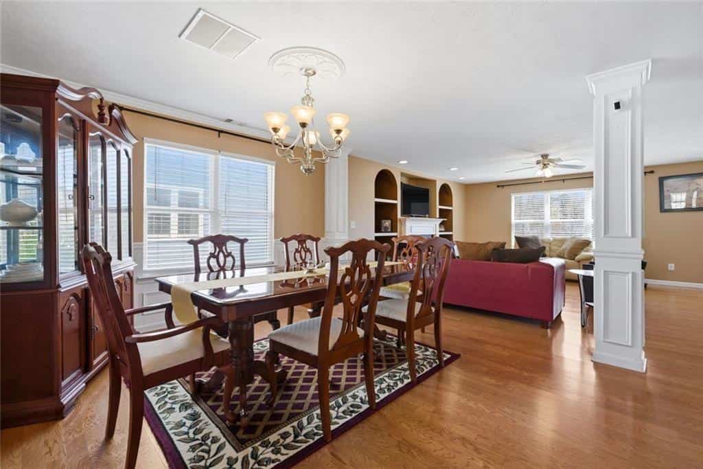 Listing photo 6