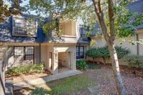 14 Cantey Place NW, Atlanta, GA 30327