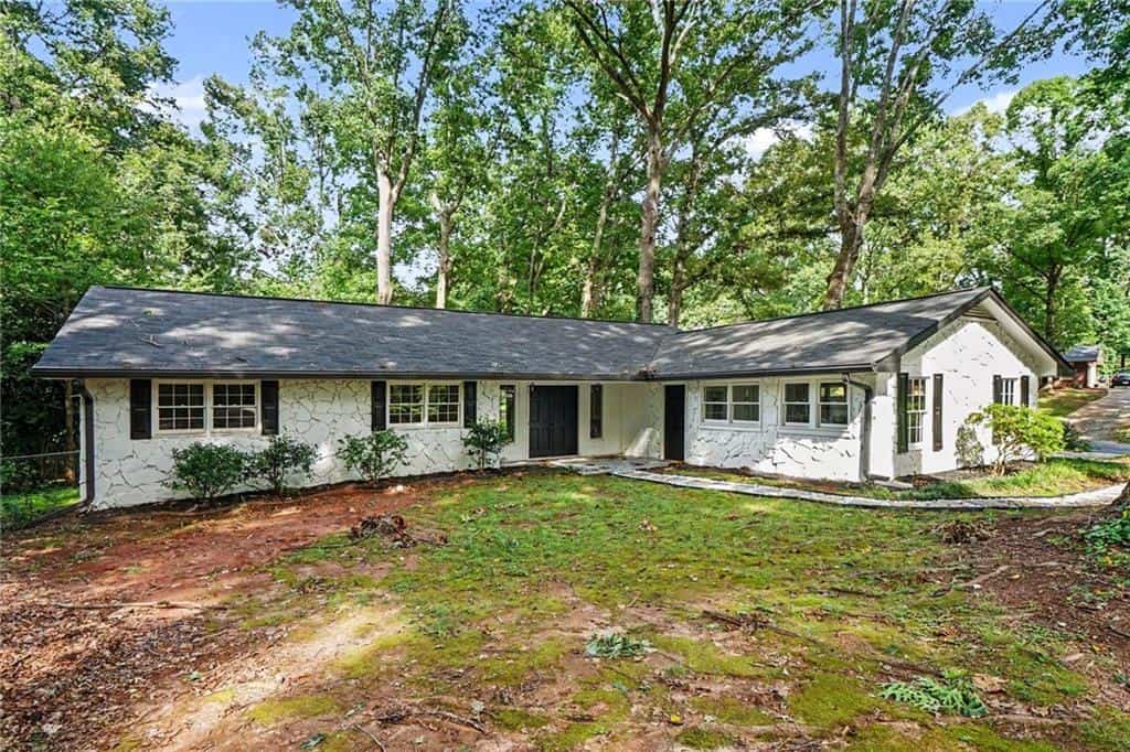 4783 Hickory Court SW, Lilburn, GA 30047