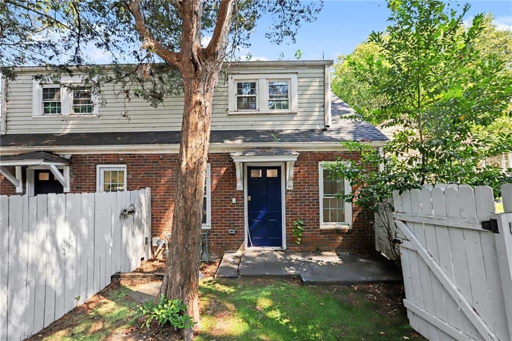 Listing photo 6
