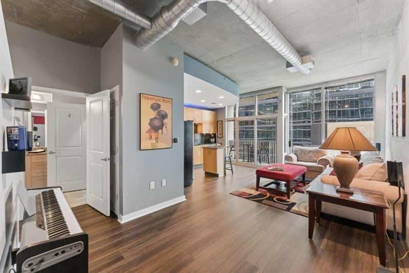 Listing photo 6