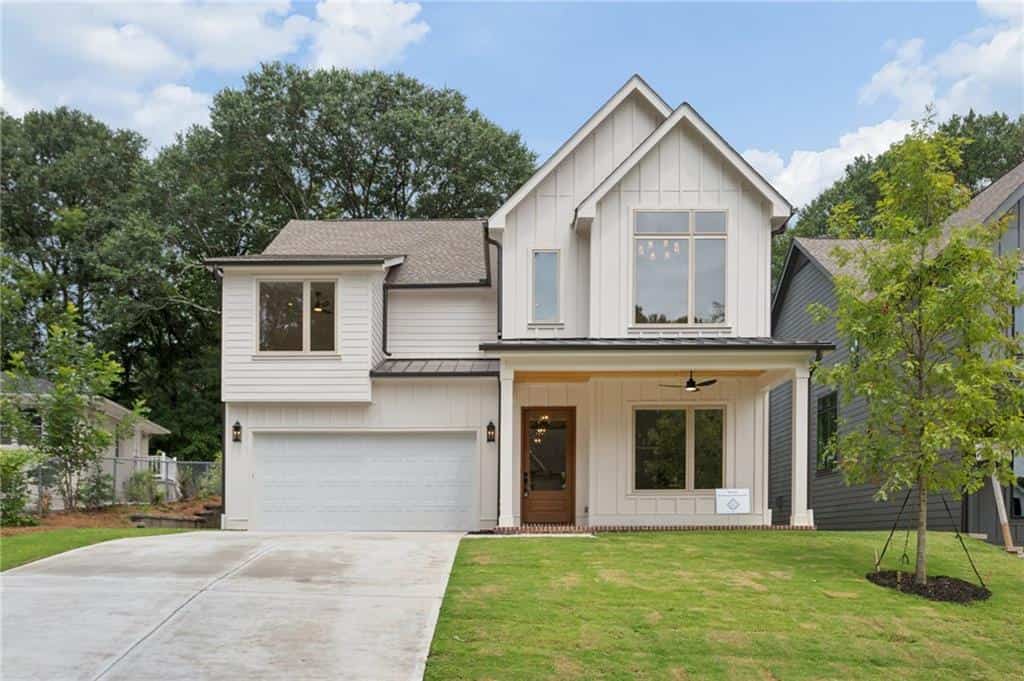 2471 Edwards Drive, Atlanta, GA 30318