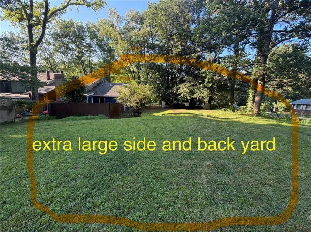 Listing photo 4