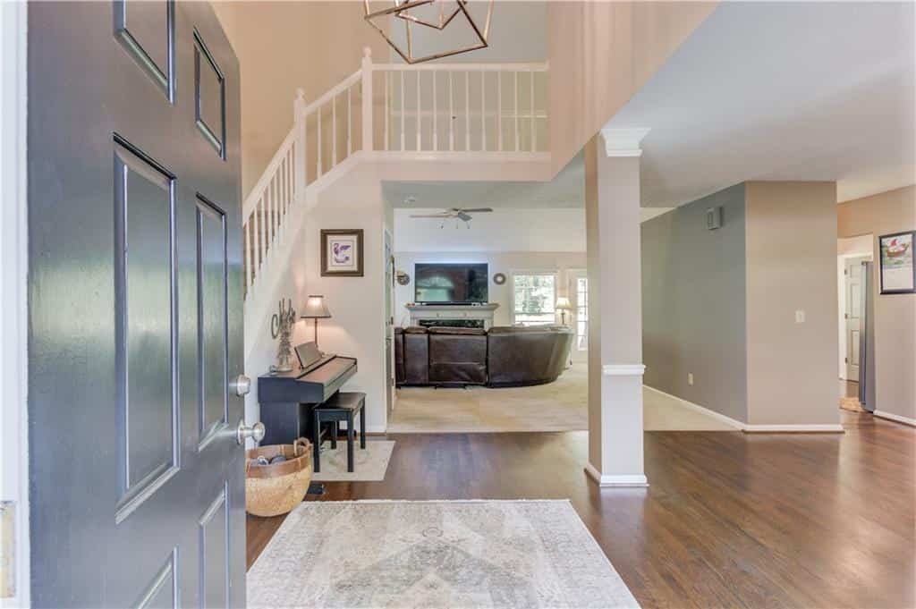 Listing photo 4