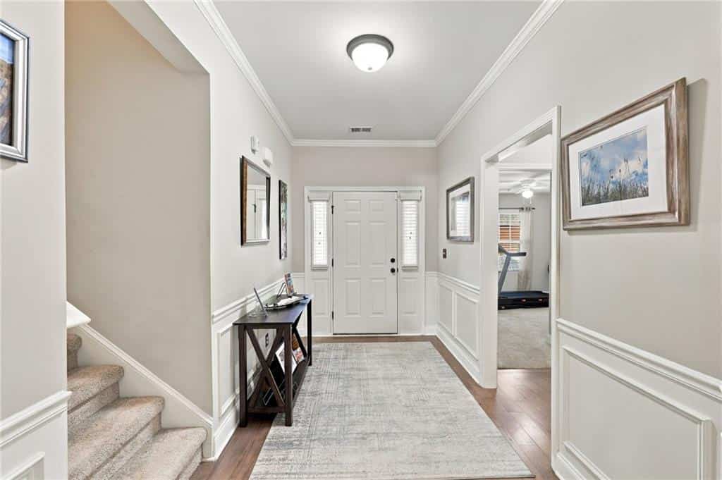 Listing photo 6