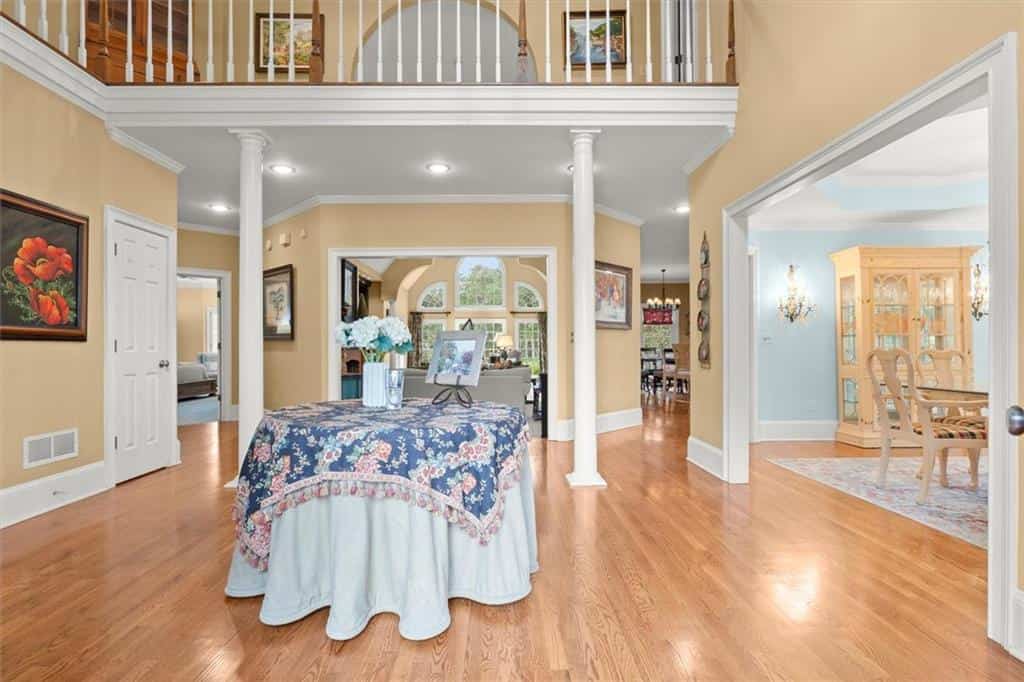 Listing photo 6