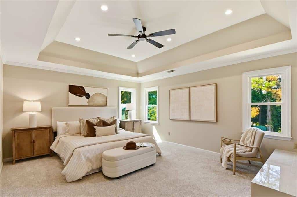 Listing photo 6