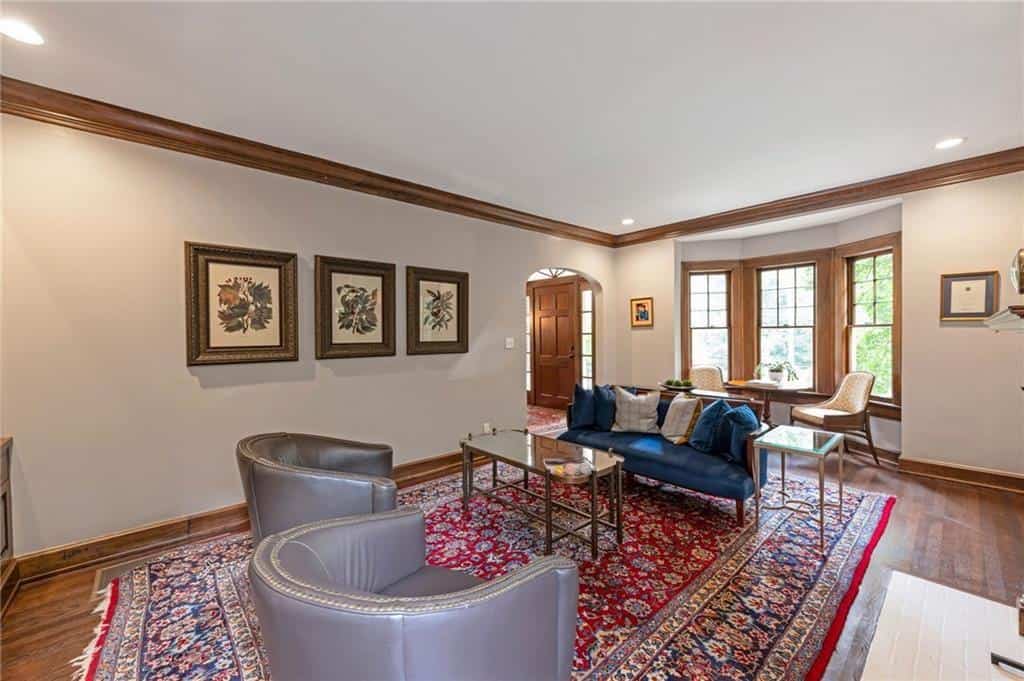 Listing photo 6