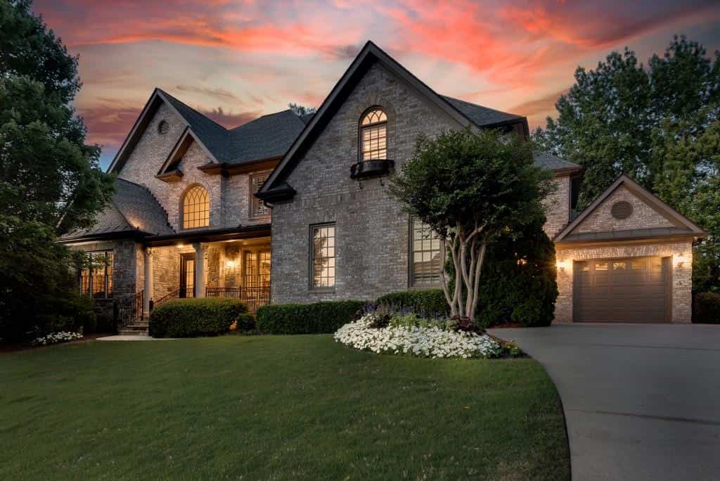 2494 Oak Grove Estates NE, Atlanta, GA 30345