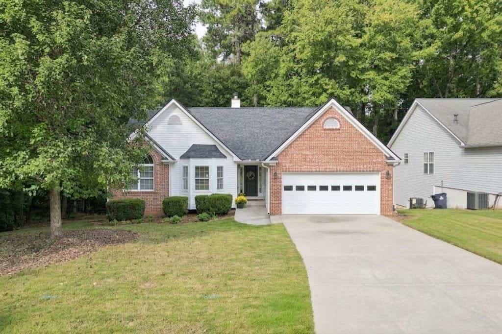 4155 McEver Park, Acworth, GA 30101