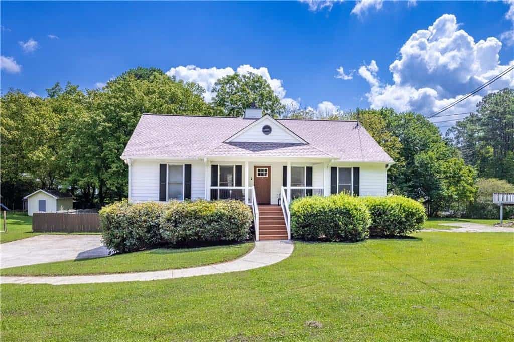 31 Mcwhorter Street, Jasper, GA 30143