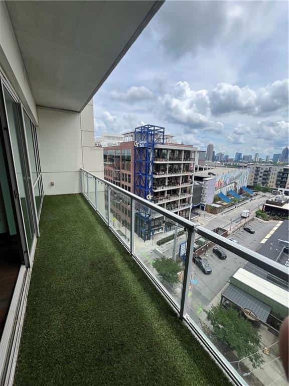 Listing photo 6