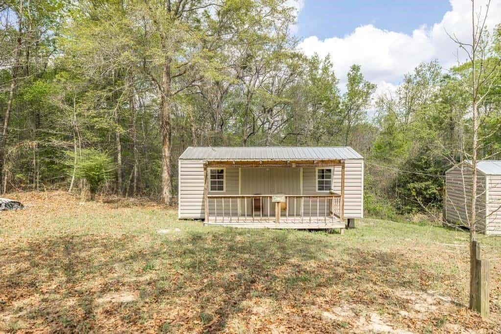 Listing photo 6