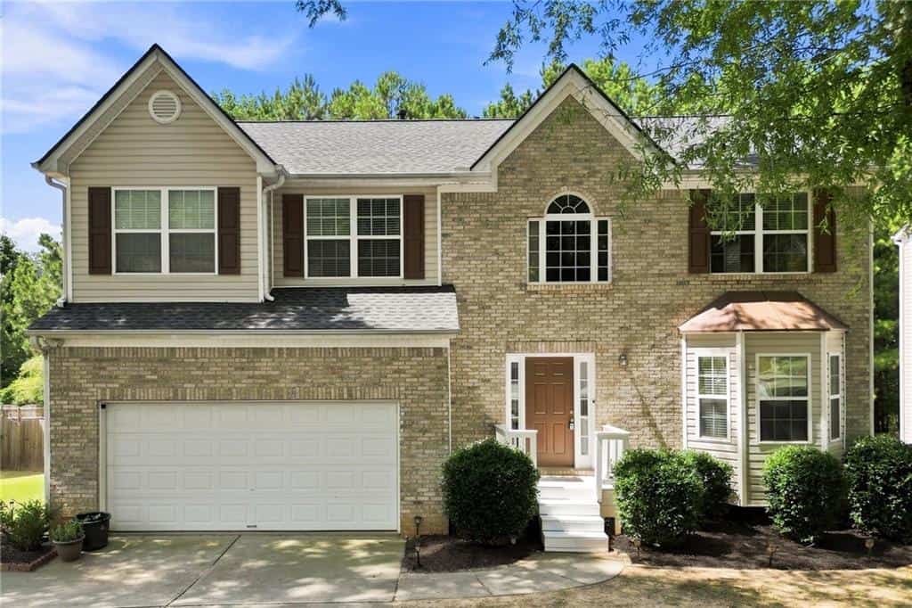 5492 Skylar Creek Lane, Buford, GA 30518