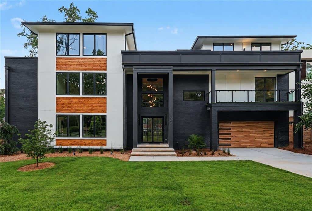 1242 Brook Forest Drive NE, Atlanta, GA 30324