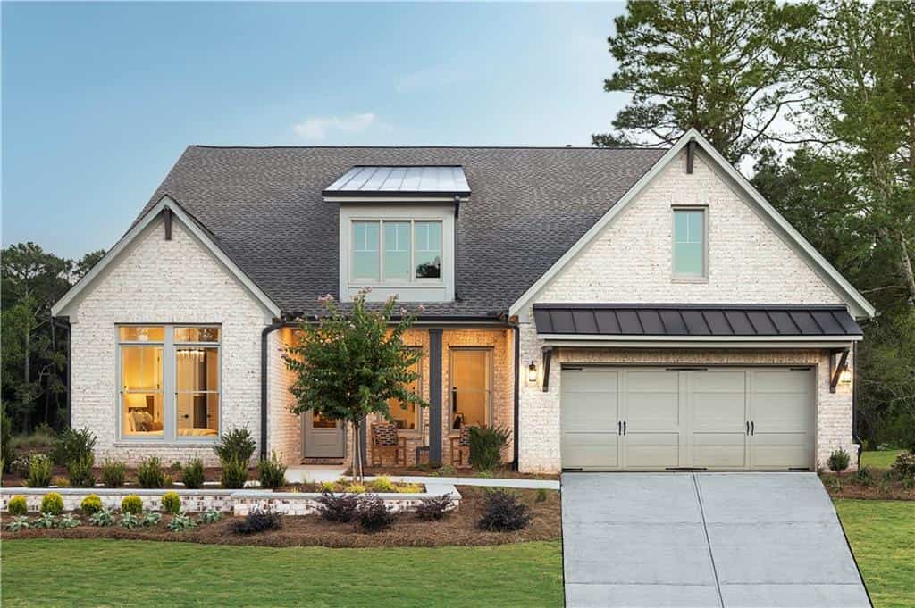 6220 Wallace Farms Drive, Cumming, GA 30028