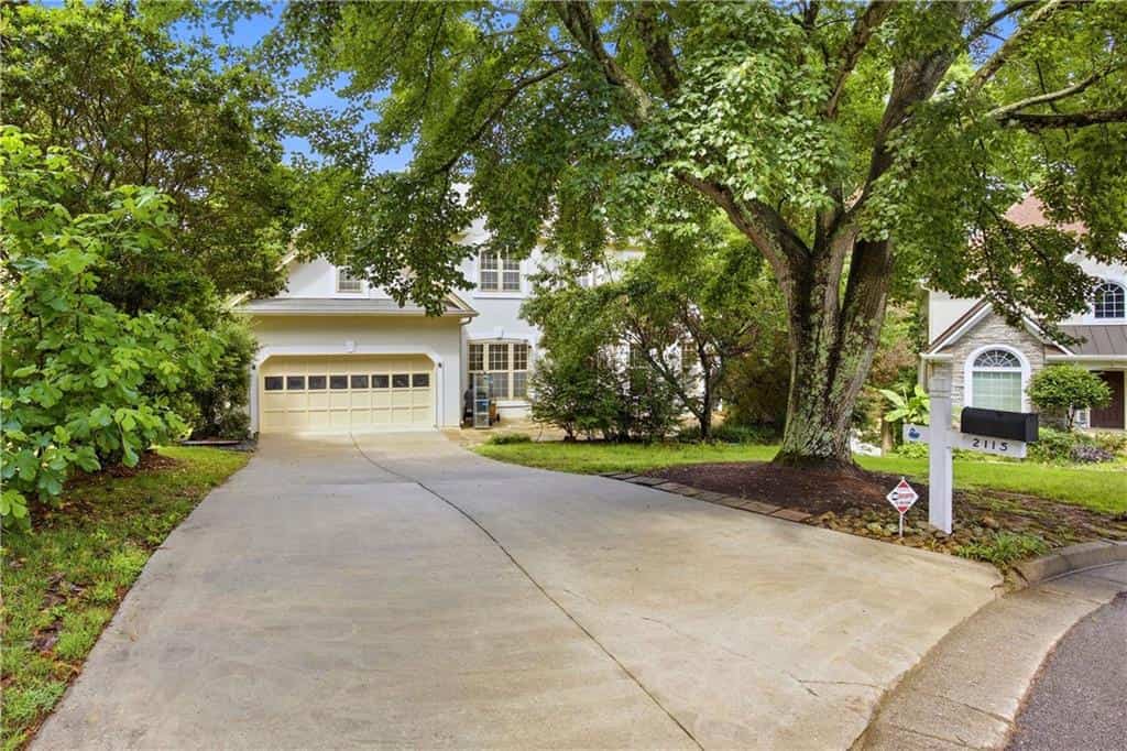 2115 Wildwood Lake Drive, Suwanee, GA 30024