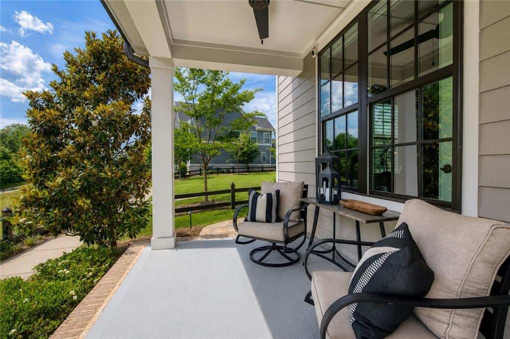 Listing photo 6