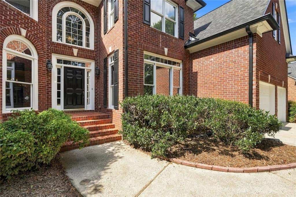 Listing photo 6