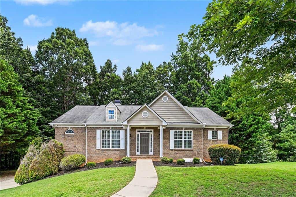 5700 Sullivan Point Drive, Powder Springs, GA 30127